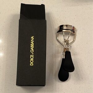 Dolce&Gabbana Golden Eyelash Curler with Black Cushioned Handles New GWP